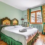 Awesome Three Bedroom In كورمايور