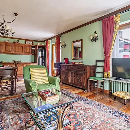 Apartament Awesome Three Bedroom In