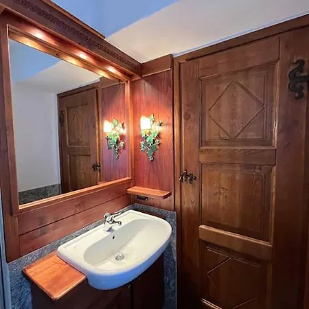 Apartment Awesome Three Bedroom In
