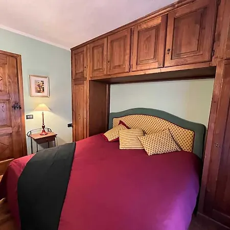 Awesome Three Bedroom In * Courmayeur